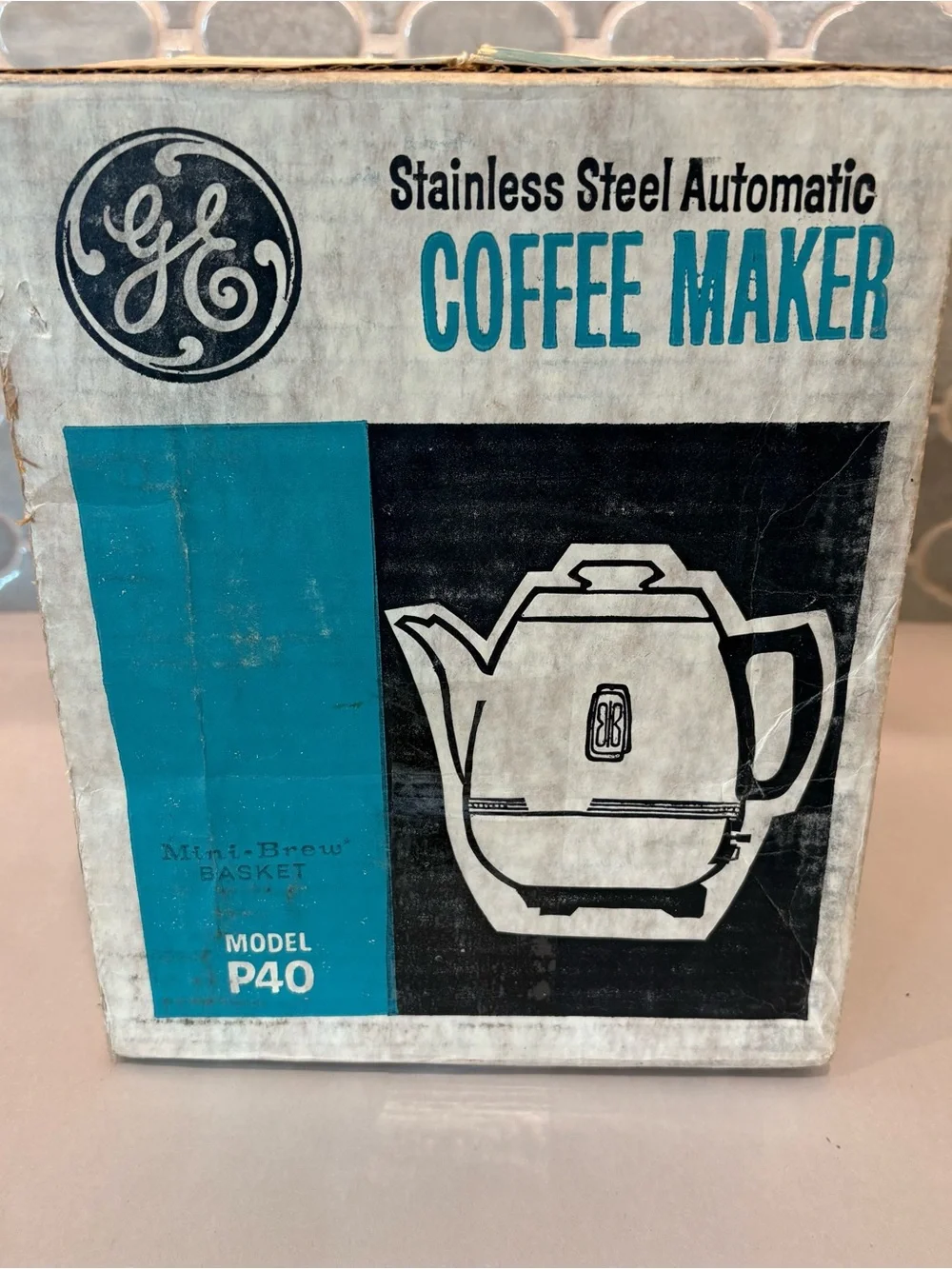 NOS VINTAGE GE STAINLESS STEEL AUTOMATIC COFFEE MAKER P40 - NEVER USED IN BOX